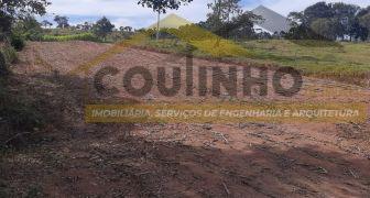 CI 403- Sitio de 2,5 ha, proximo a Cachoeira do Açai em Piracema-MG.